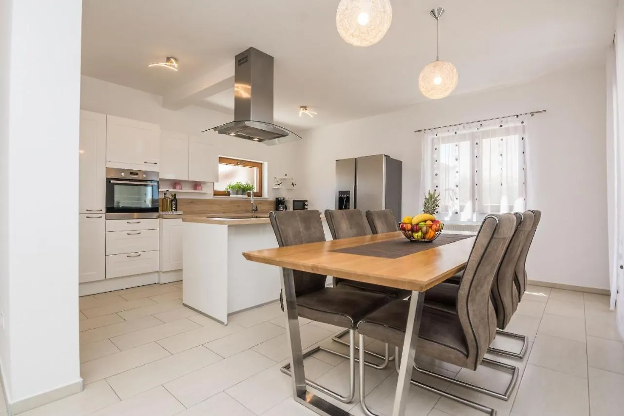 Villa M&M Zadarvillas Vrana  Croatia