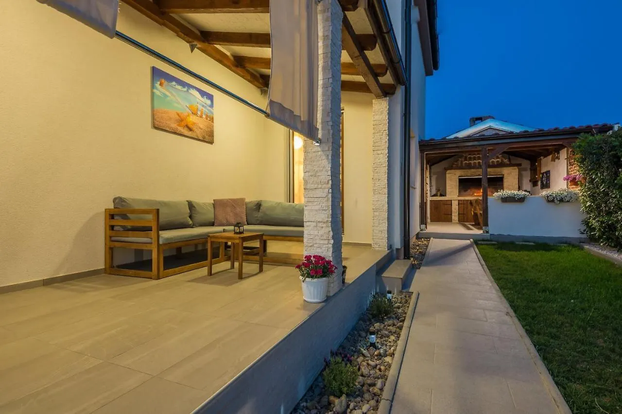 Villa M&M Zadarvillas Vrana  0*, Vrana (Zadar)